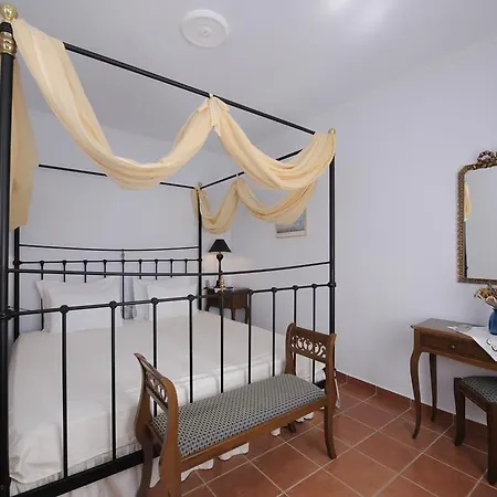 Papadakis Отель 2*