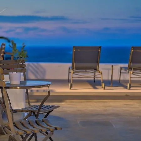 Отель Papadakis 2*