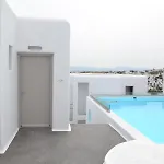 Papadakis 2* Naousa (Paros)