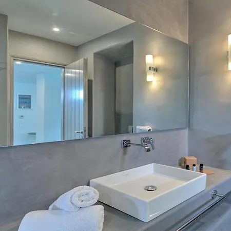 Papadakis Hotel Naousa (Paros)