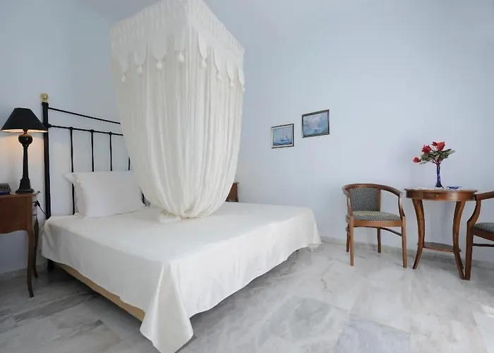 Papadakis Hotel Naousa (Paros)